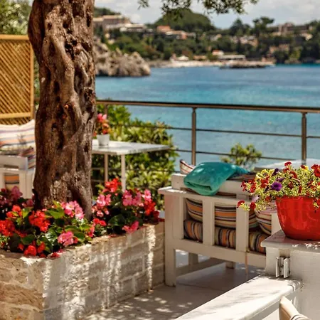 Domus Napoleon 아파트