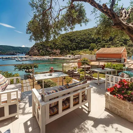 Domus Napoleon * Paleokastritsa