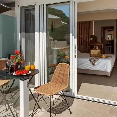 Domus Napoleon 아파트 *